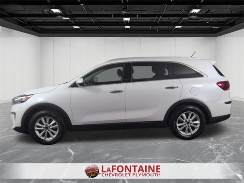 2020 Kia Sorento LX