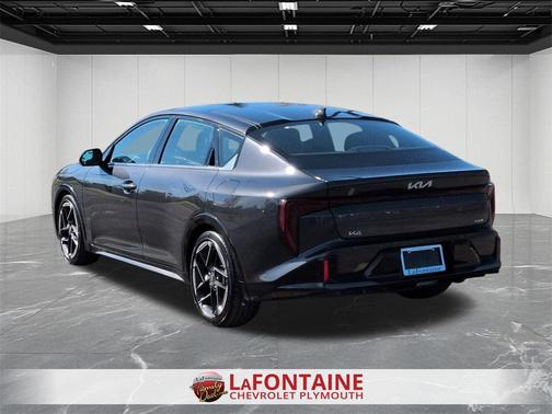 2025 Kia K4 GT-Line