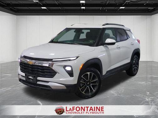 Summit White 2025 Chevrolet Trailblazer LT