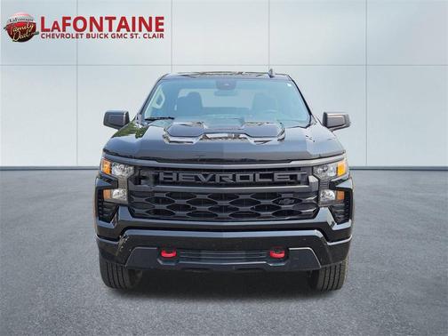 2023 Chevrolet Silverado 1500 Custom Trail Boss