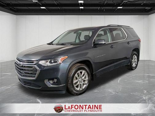 Graphite Metallic 2020 Chevrolet Traverse LT Leather