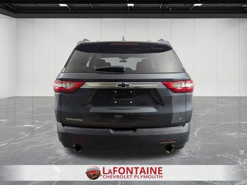 Graphite Metallic 2020 Chevrolet Traverse LT Leather
