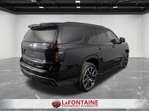 2022 Chevrolet Tahoe 4WD RST