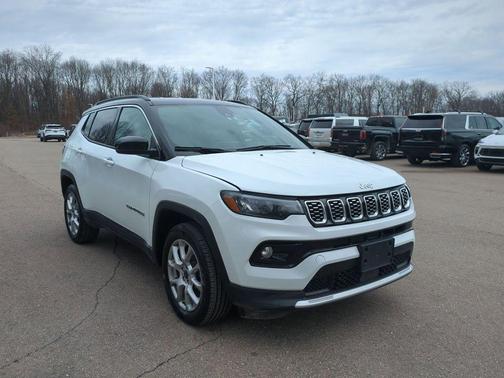 Bright White Clearcoat 2025 Jeep Compass Limited