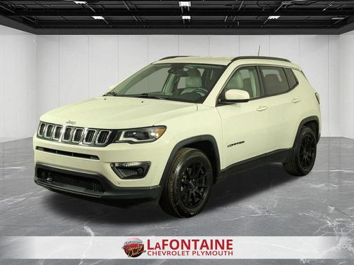White Clearcoat 2018 Jeep Compass Latitude