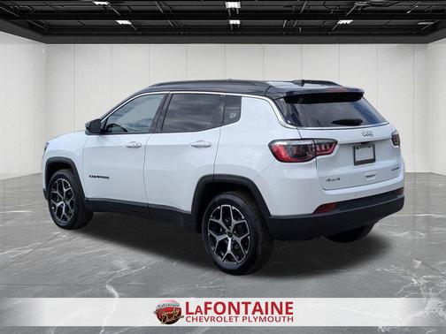 Bright White Clearcoat 2025 Jeep Compass Limited