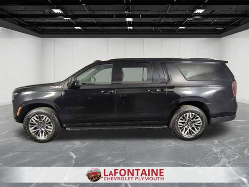 2025 Chevrolet Suburban 4WD Z71