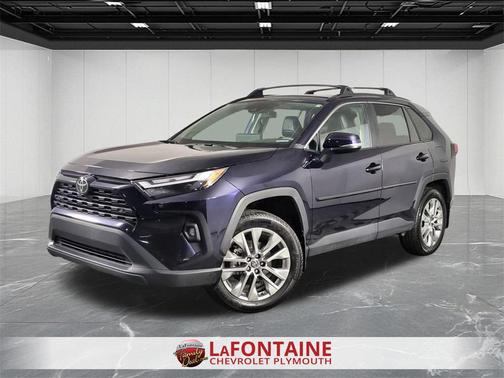 2025 Toyota RAV4 XLE Premium