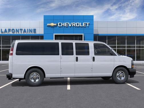 Summit White 2026 Chevrolet Express 2500 2500 Extended Wheelbase, WT, RWD