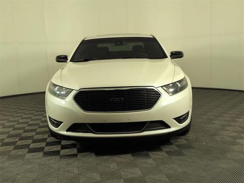 2013 Ford Taurus SHO