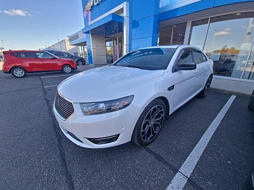 2013 Ford Taurus SHO