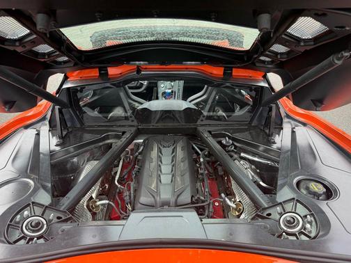 Sebring Orange Tintcoat 2025 Chevrolet Corvette Stingray w/1LT