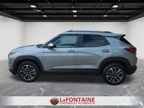 Sterling Gray Metallic 2025 Chevrolet Trailblazer LT