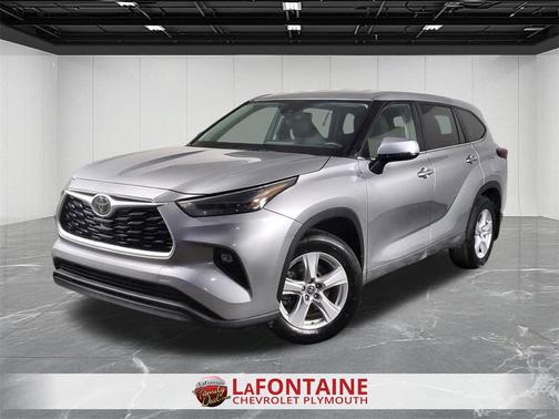 2024 Toyota Highlander LE
