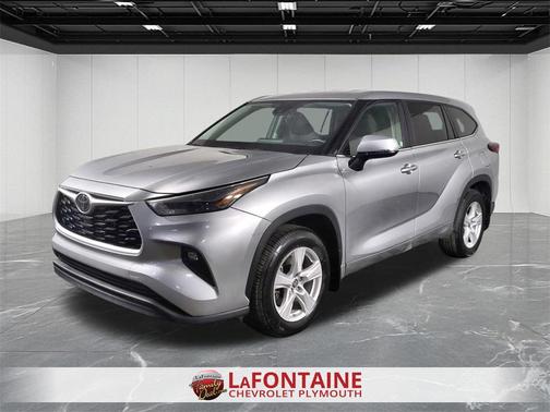 2024 Toyota Highlander LE
