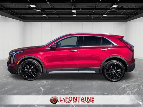 2023 Cadillac XT4 Premium Luxury