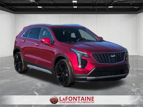 2023 Cadillac XT4 Premium Luxury