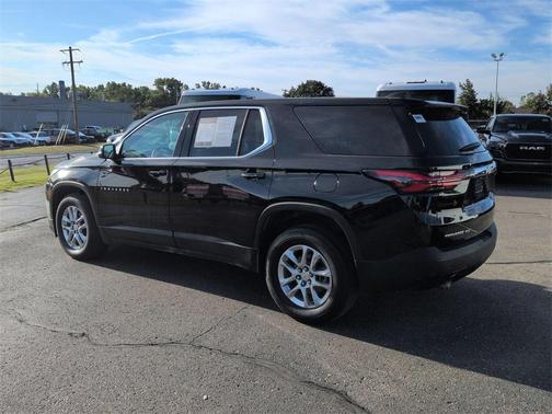 2023 Chevrolet Traverse LS