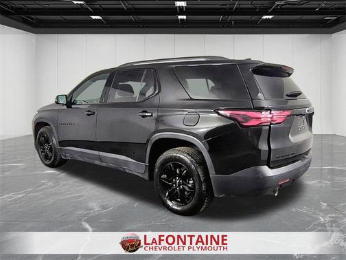 2022 Chevrolet Traverse LT Leather