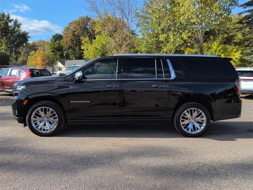 2022 Chevrolet Suburban Premier