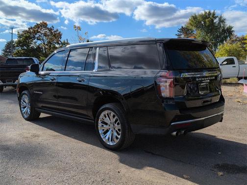 2022 Chevrolet Suburban Premier