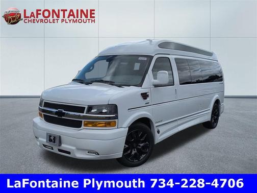 2025 Chevrolet Express 2500 RWD 2500 Extended Wheelbase WT