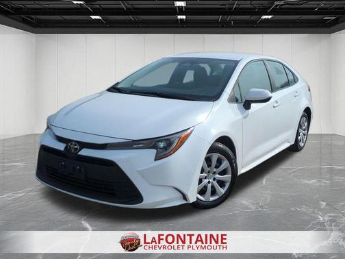 Ice Cap 2025 Toyota Corolla LE