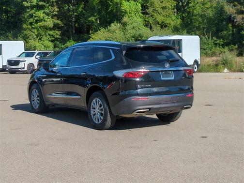 2023 Buick Enclave Essence AWD