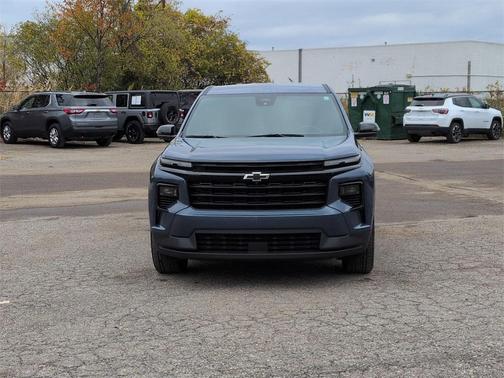 2024 Chevrolet Traverse LS