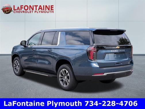 2025 Chevrolet Suburban LS