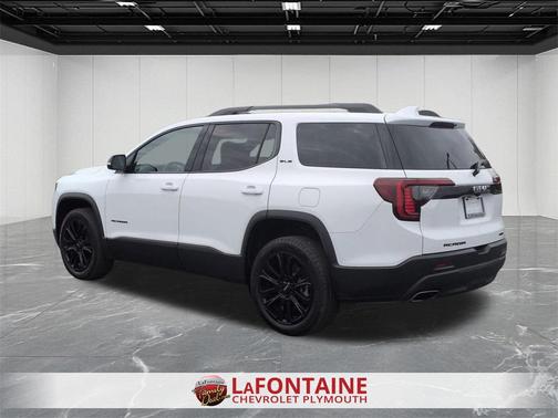 2023 GMC Acadia AWD SLE