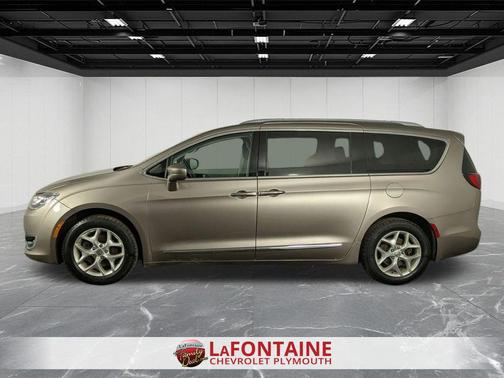 Molten Silver 2017 Chrysler Pacifica Touring-L
