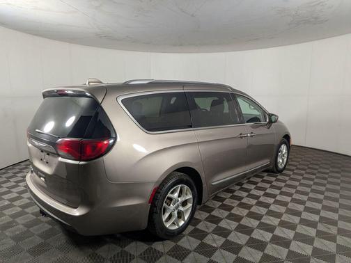 Molten Silver 2017 Chrysler Pacifica Touring-L