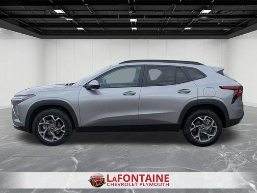 Sterling Gray Metallic 2025 Chevrolet Trax LT