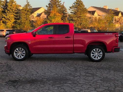 2020 Chevrolet Silverado 1500 Custom