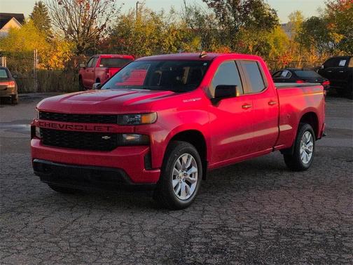 2020 Chevrolet Silverado 1500 Custom