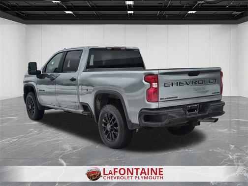 2025 Chevrolet Silverado 2500 Custom