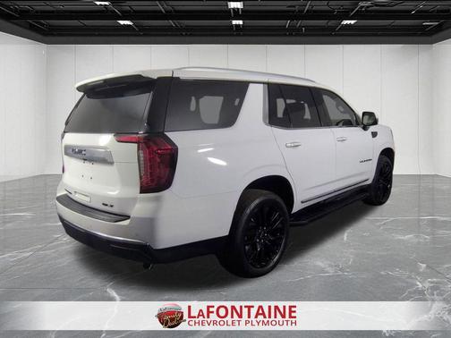 Summit White 2023 GMC Yukon SLT