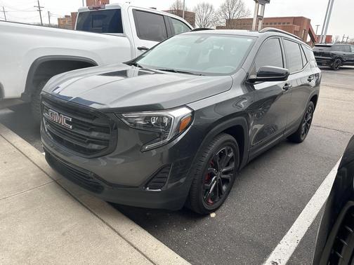 2021 GMC Terrain SLE