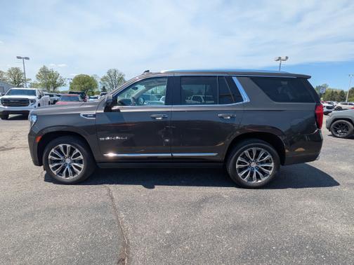 Smokey Quartz Metallic 2021 GMC Yukon Denali