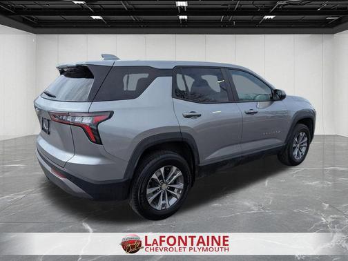 Sterling Gray Metallic 2025 Chevrolet Equinox 1LT