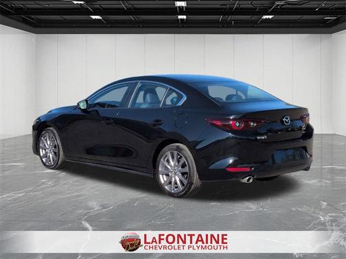 2023 Mazda Mazda3 FWD w/Preferred Package