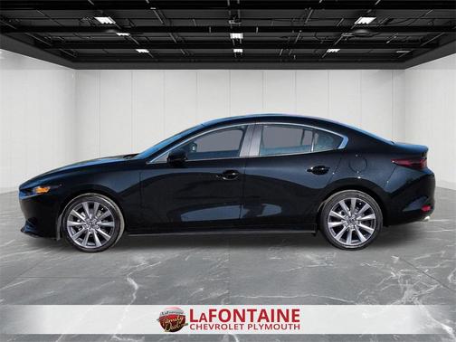 2023 Mazda Mazda3 FWD w/Preferred Package
