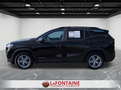 2022 GMC Terrain SLE