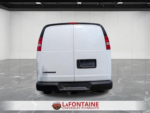 2025 Chevrolet Express 2500 RWD 2500 Regular Wheelbase WT