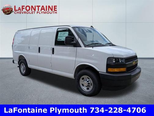 2025 Chevrolet Express 2500 RWD 2500 Regular Wheelbase WT