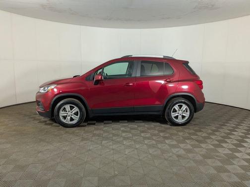Crimson Metallic 2021 Chevrolet Trax LT