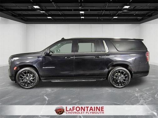 2022 Chevrolet Suburban LT