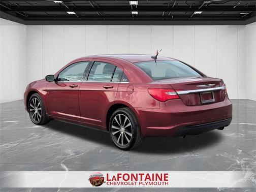 2014 Chrysler 200 Limited