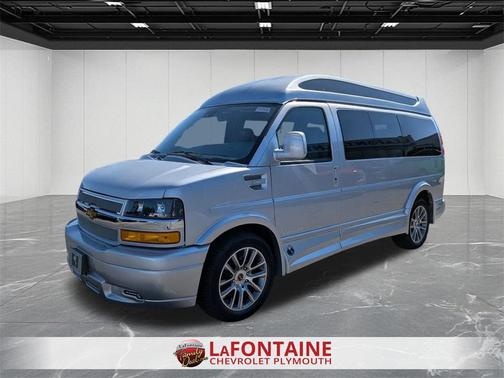 2025 Chevrolet Express 2500 RWD 2500 Regular Wheelbase WT